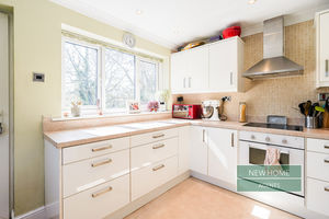 Photo 35- click for photo gallery